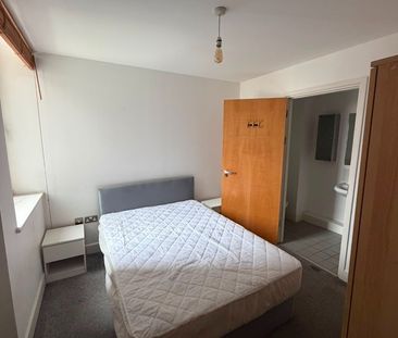 2 Bed Flat, Chatsworth House, M1 - Photo 5
