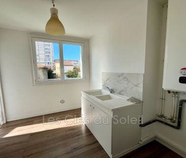 Location appartement 3 pièces 55 m² La Ciotat - Photo 2