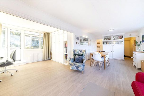 2 bedroom flat to rent - Photo 1