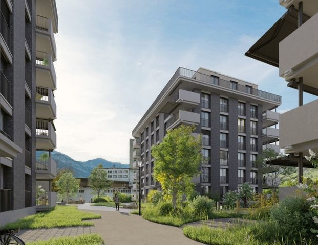 Living in a central location, surrounded by a wonderful natural splendour. - Photo 1