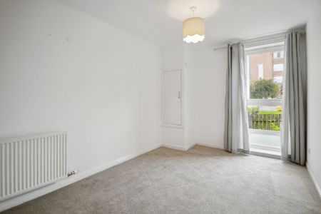 2 Bedroom Property To Rent - Photo 2