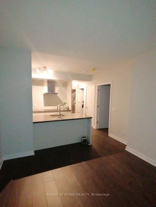 For Lease - 2221 Yonge Street Unit# 311, Toronto, Ontario - Photo 1