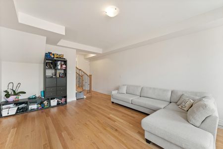 For Lease - 3243 Sixth Line, Oakville, Ontario - Photo 5