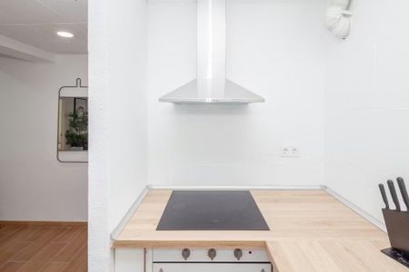 Carrer dEscalante, Valencia, Valencian Community 46011 - Photo 5