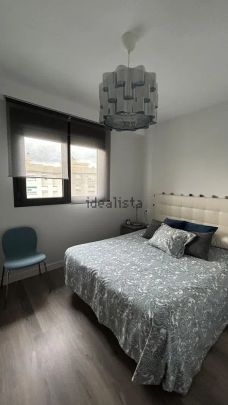 Alquiler de piso en Avenida Octavio Paz, 7 - Photo 1