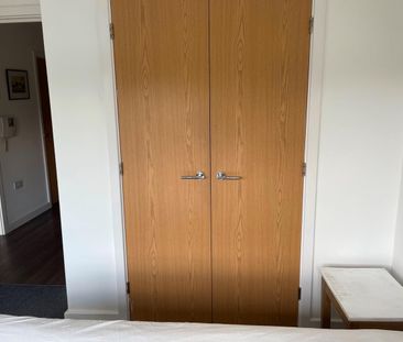 1 Bed Flat, Lee High Road, SE13 - Photo 5