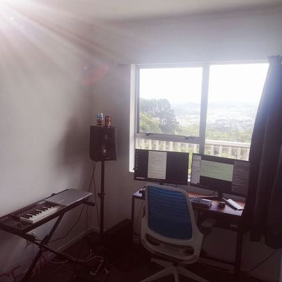 A million dollar view 2BR Home in Northland! - Photo 1