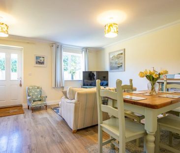 3 bedroom terraced house to rent - Photo 1