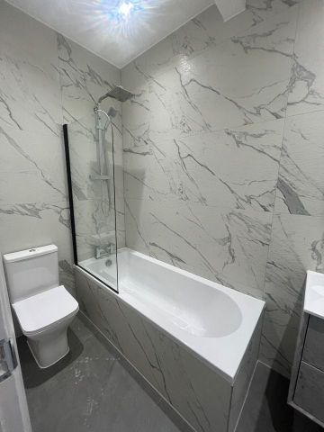 2 Bed Flat, Stowe Road, W12 - Photo 5