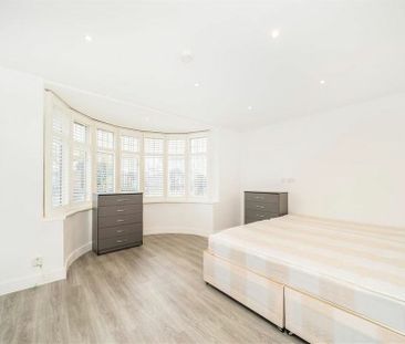Park Avenue North - Photo 3