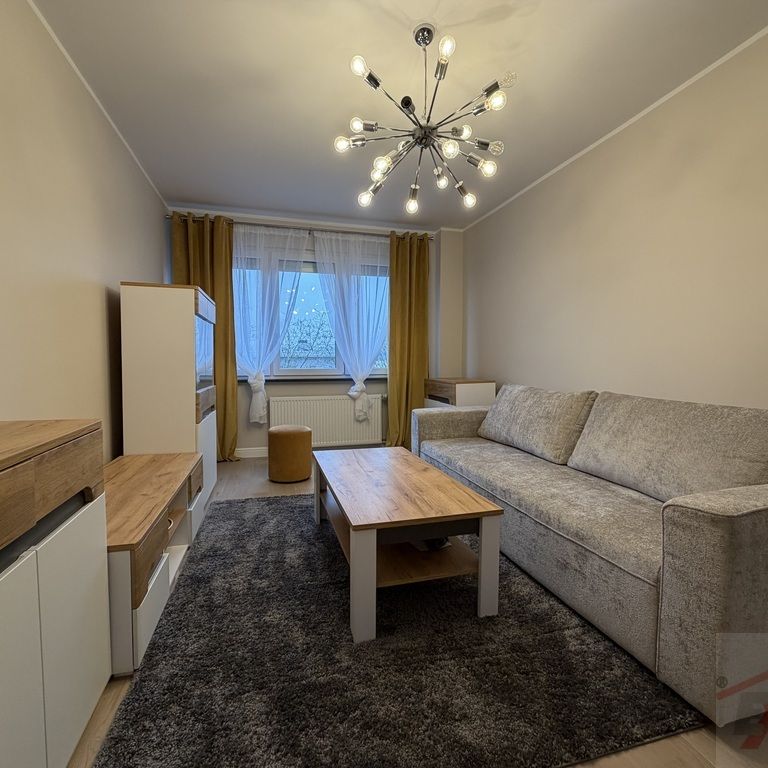 Wynajem | 3 pokoje 57 m² | al. Boh. Warszawy (438543) - Photo 1