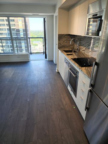 For Lease - 5 Mabelle Avenue Unit# 2433, Toronto, Ontario - Photo 3