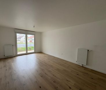 location Appartement T3 DE 65.7m² À SERRIS - Photo 3