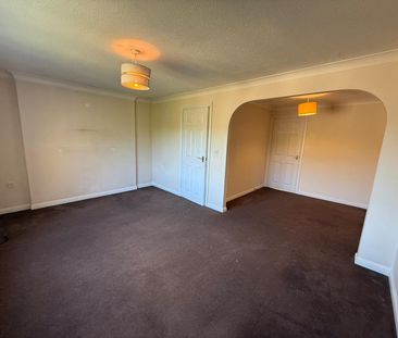 3 bedroom terraced house to rent - Photo 4