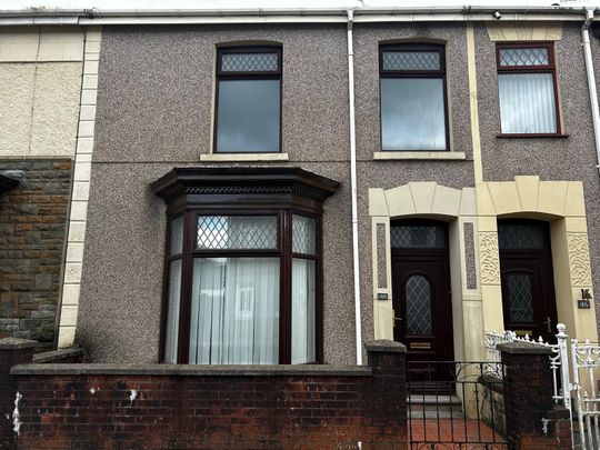 Trinity Road, Llanelli, Carmarthenshire, SA15 2AD - Photo 1