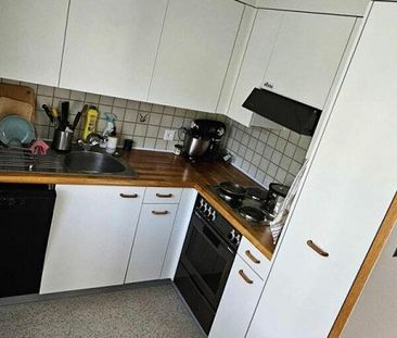 Grosszügige, helle 4.5 Zimmer Wohnung mit Balkon - Foto 6