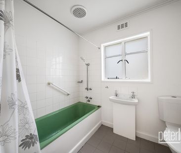 16 Freeland Crescent, Riverside TAS 7250 - Photo 1