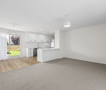 5 Pleasant Street, Newtown - Photo 4