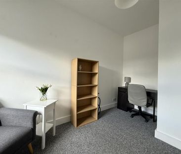 5 bedroom property to rent - Photo 6