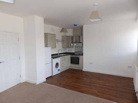 2 bedroom apartment to rent - Photo 2