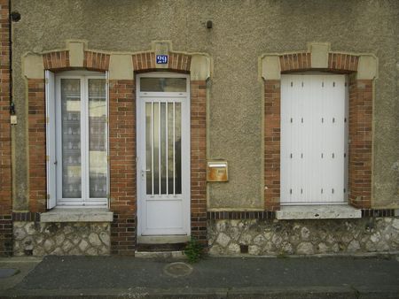 Location Maison 2 pièces 42m² - Photo 3