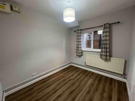 Craven Road, Newbury, RG14 - Photo 3