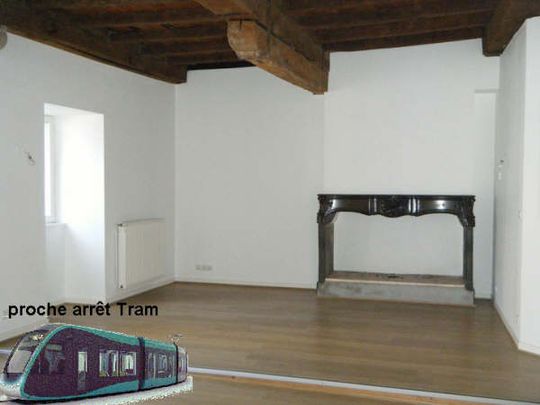 Location Appartement 4 pièces 93m² BESANCON 25000 - Photo 1