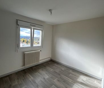 Location - Appartement T4 - 74 m² - Montbéliard - Photo 2