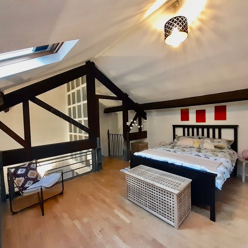 STUNNING - 1 BED DUPLEX - £1650 per month​​​​​​​​​​​​ - Photo 1