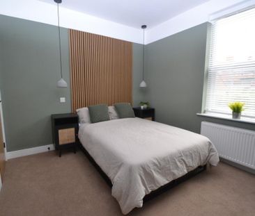 2 bedroom terraced house to rent - Photo 3