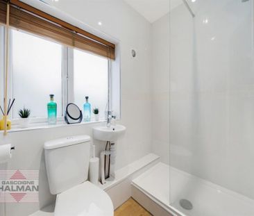 4 Bedroom Detached To Let - Photo 4