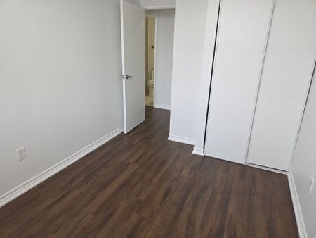 For Lease - 1625 Bloor Street Unit# 215, Mississauga, Ontario - Photo 3