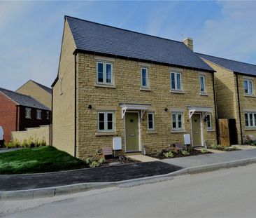 Valetta Way, Moreton-in-Marsh, Gloucestershire, GL56 - Photo 1