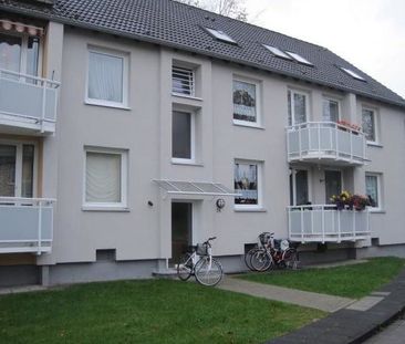 Nur einen Steinwurf von der Regattabahn: 2-Zimmer-Wohnung mit Balkon! - Photo 1