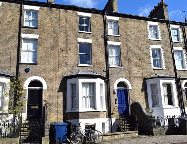 Bateman Street, Room , Cambridge, CB2 - Photo 1