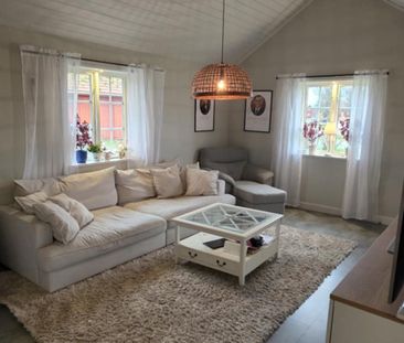 Gustad, Vikingstad - Foto 1