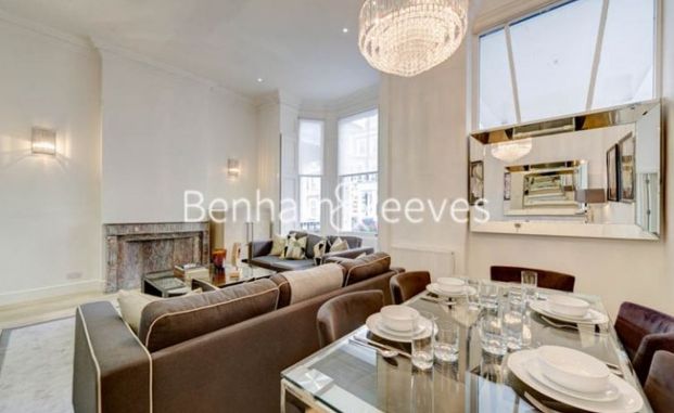 4 Bedroom flat to rent in Lexham Gardens, Kensington, W8 - Photo 1