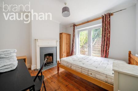 5 bedroom semi-detached house to rent - Photo 2