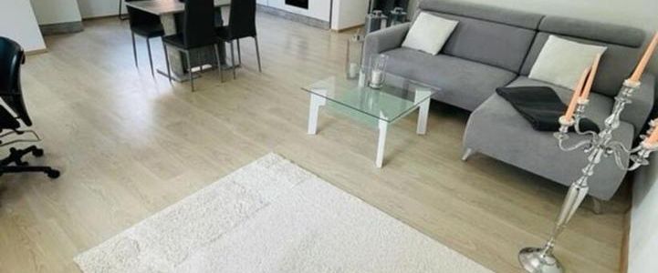 Helle möblierte 1,5-Zimmer Wohnung in Esslingen am Neckar - Photo 1