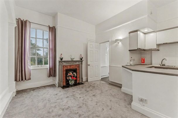 1 BED Apartment To rent - Photo 1