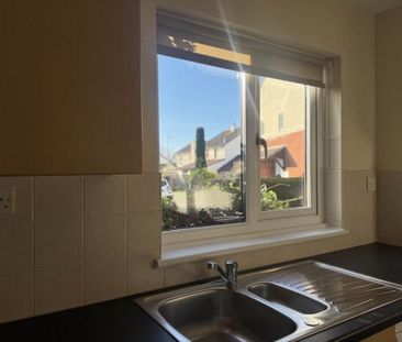 3 bedroom detached house to rent - Photo 4