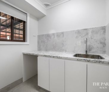 Fully Renovated 3 Bedrooms Home in a Prime Location - Photo 6