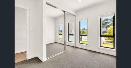 Low Maintenance Living! - Photo 3