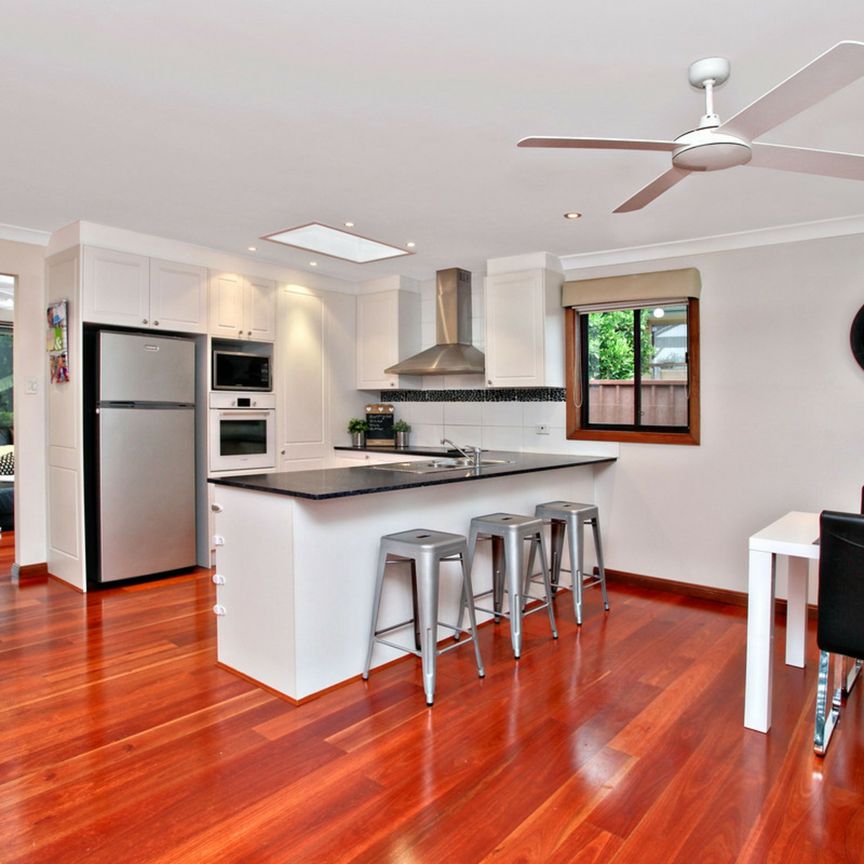 Modern 3 Bedroom Family Home In A Quiet Cul-De-Sac! - Photo 1