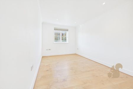 Axial Drive, Colchester - Photo 3