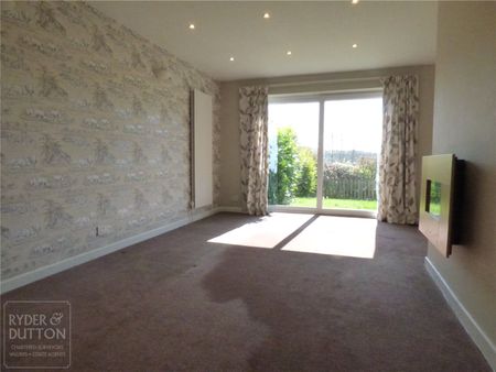 Hurst Crescent, Rawtenstall, Rossendale, BB4 - Photo 3