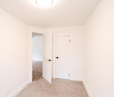 275 Bronson Avenue - 1 - Photo 3