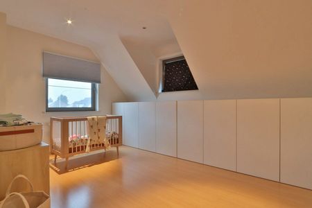 Villa met zwemvijver, grote tuin en dubbele garage te huur! - Foto 2