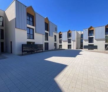 Location Appartement 1 pièce 23m² TROYES 10000 - Photo 1