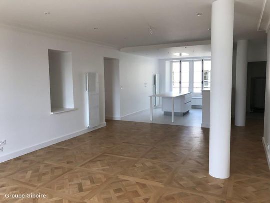 Appartement T5 à louer - 116 m² - Photo 1